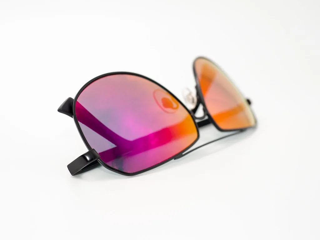 Lunettes de soleil Assinie, verres miroir, vue trois-quarts